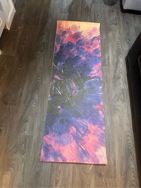 Multicolor Abstract Print Yoga Mat - Purple/Pink